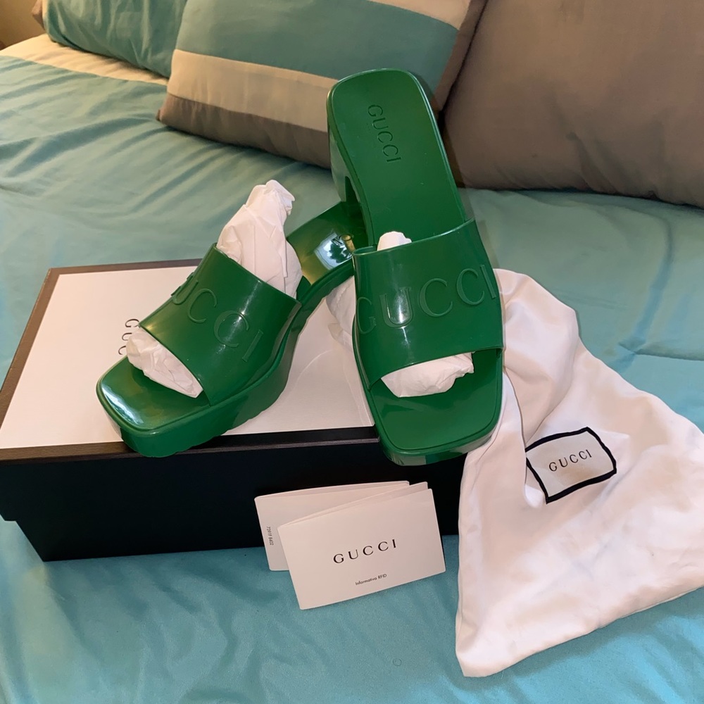 Shamrock green Rubber Gucci slide